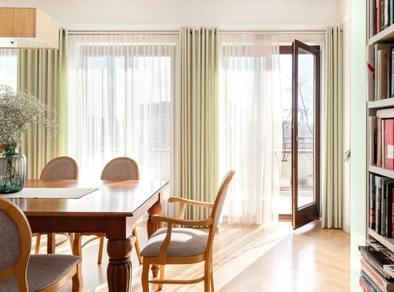 5 room apartment 162 m² Warsaw, Poland