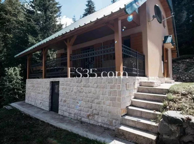 5 bedroom house 140 m² Zabljak, Montenegro