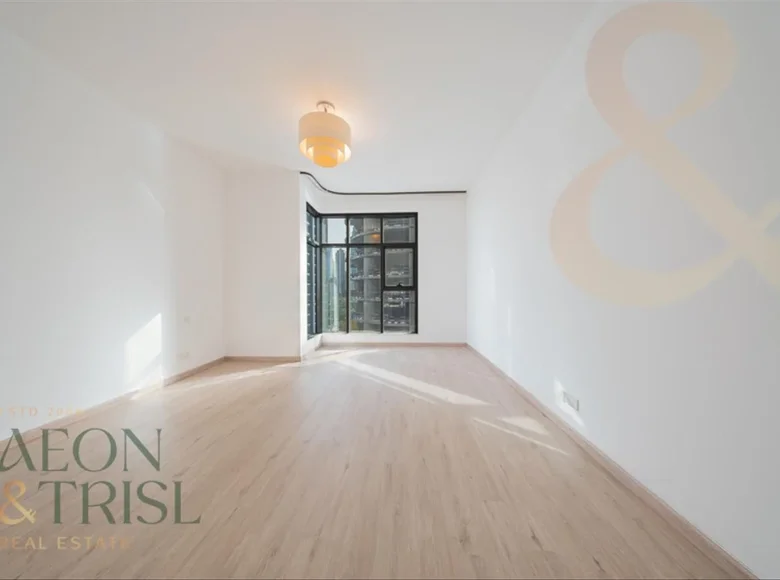 Mieszkanie 2 pokoi 1 612 m² Dubaj, Emiraty Arabskie