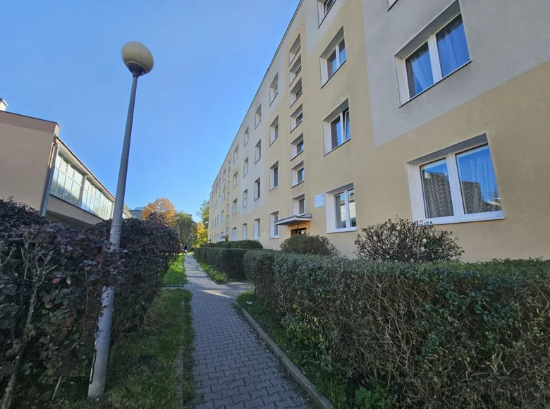 1 room apartment 33 m² in Warsaw, Poland