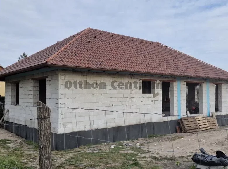 3 room house 93 m² Dabas, Hungary