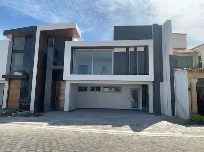 Haus 3 Schlafzimmer 320 m² Puebla City, Mexiko