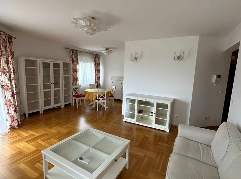 2 bedroom apartment 88 m² Bar, Montenegro