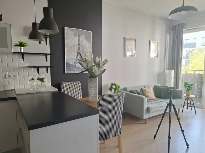 Wohnung 2 zimmer 41 m² in Warschau, Polen