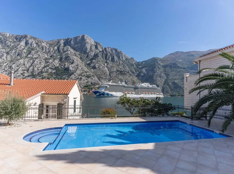 2 bedroom house 97 m² Muo, Montenegro