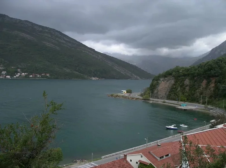 Parcelas  Tivat, Montenegro