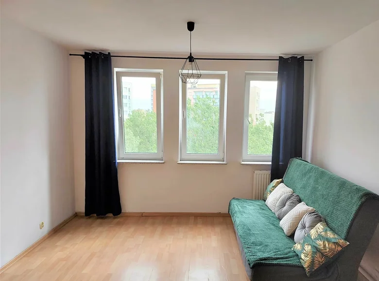 1 room apartment 31 m² in Warsaw, Poland