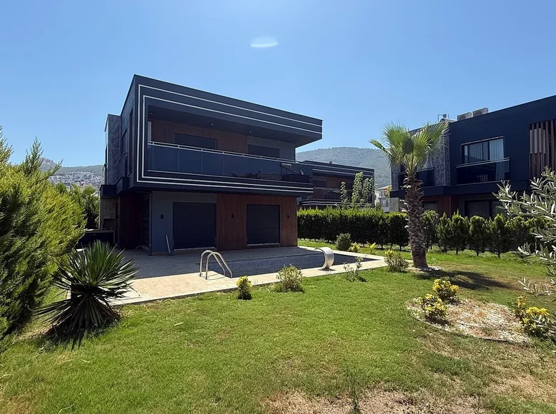 4 bedroom Villa 140 m² Kusadasi, Turkey