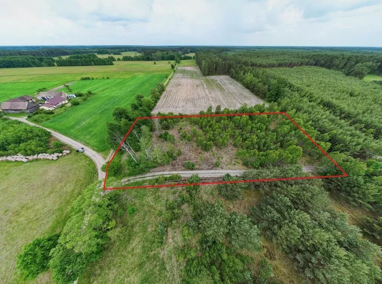 Land 6 800 m² Smolice, Poland