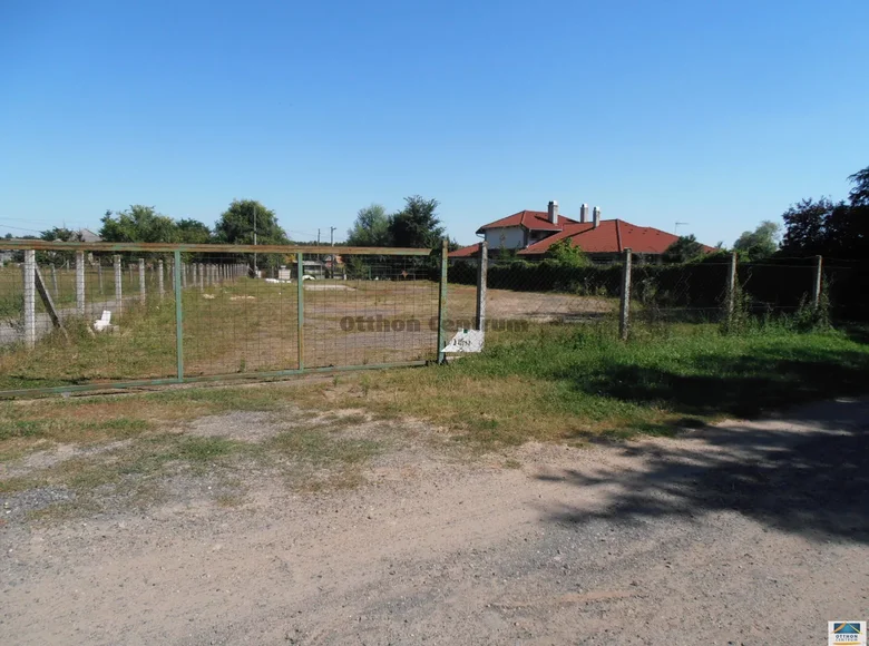 Land 800 m² Nyiregyhazi jaras, Hungary