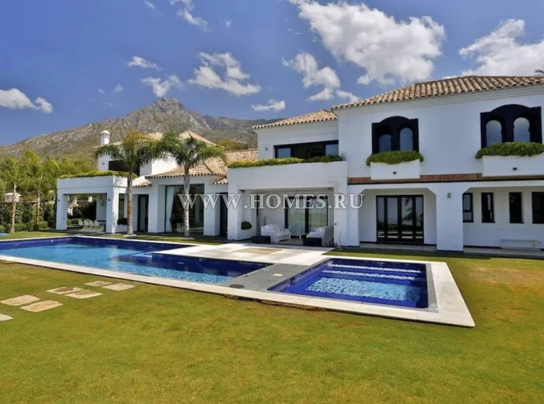 villa de 5 dormitorios 675 m² Marbella, España