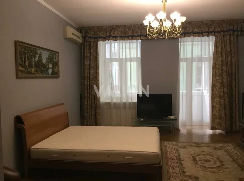 4 room apartment 115 m² pecherskyi-district, Ukraine