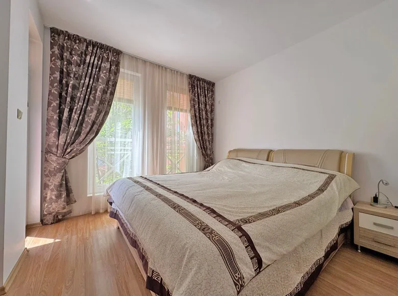 2 bedroom apartment 77 m² Nesebar, Bulgaria