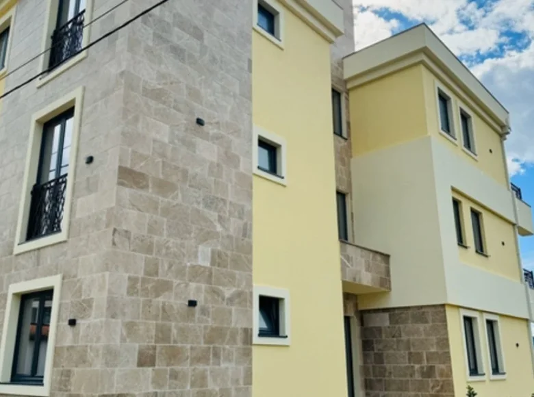 1 bedroom apartment 59 m² Tivat, Montenegro