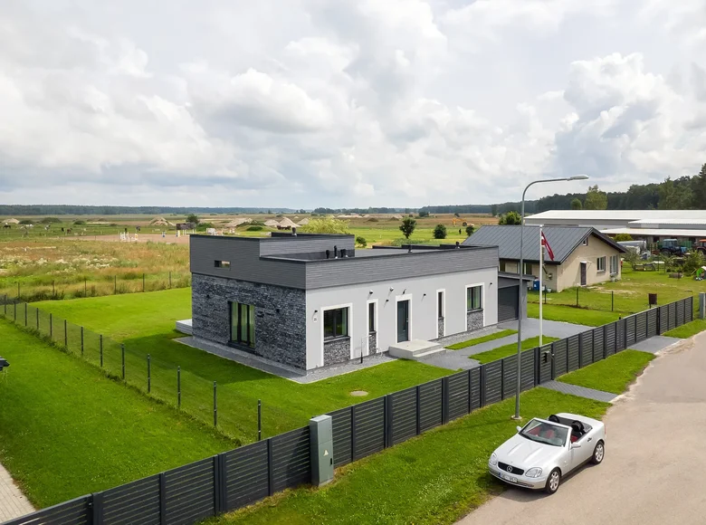 Maison 4 chambres 179 m² Carnikavas pagasts, Lettonie