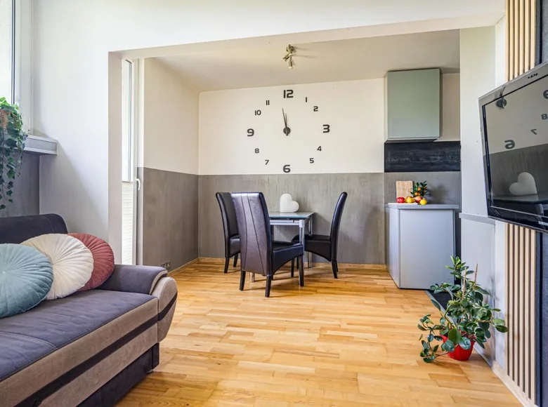 Wohnung 2 zimmer 37 m² Lodz, Polen