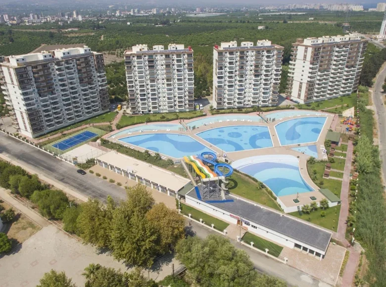 1 bedroom apartment 85 m² Mersin, Turkey