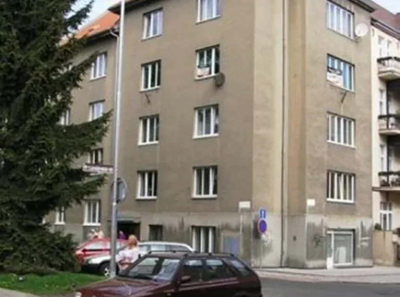 Mieszkanie 3 pokoi 92 m² Cieplice, Czechy