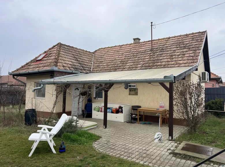 House 40 m² Koka, Hungary