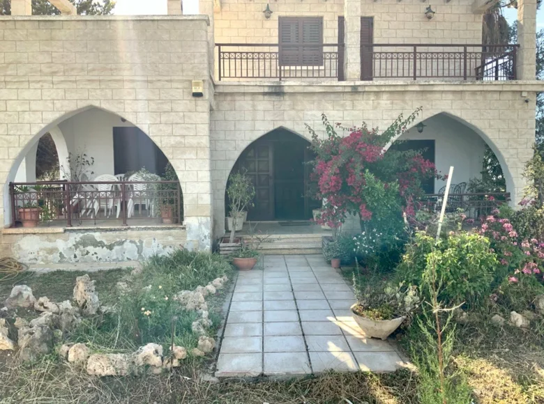 4 bedroom house 235 m² Lakatamia, Cyprus