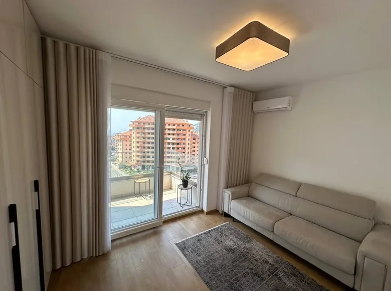 Mieszkanie 2 pokoi 103 m² Budva, Czarnogóra