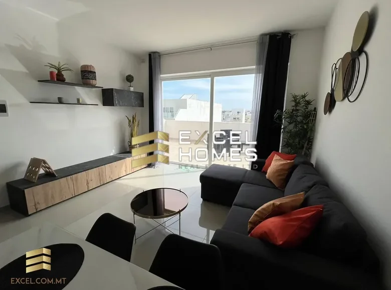 2-Schlafzimmer-Penthouse  in Attard, Malta