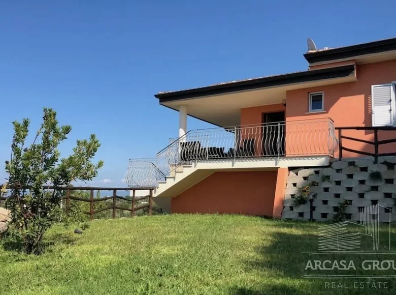 3-Schlafzimmer-Villa 115 m² Zambrone, Italien