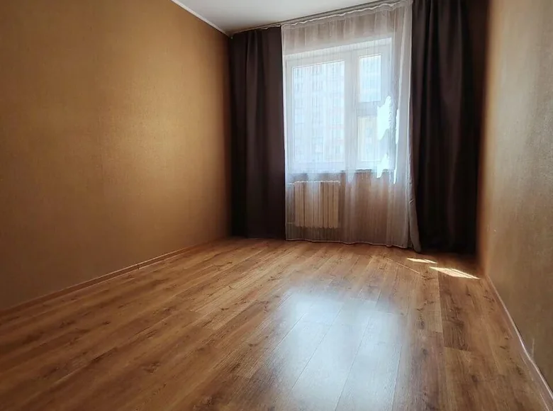 Mieszkanie 2 pokoi 52 m² Homel, Białoruś