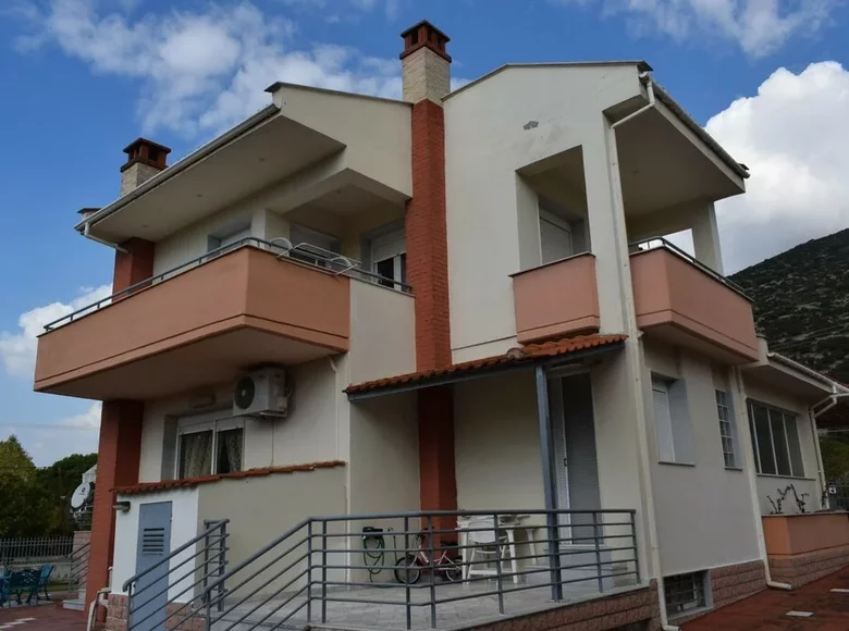 Casa de campo 6 habitaciones 290 m² Polygyros, Grecia
