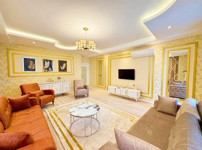 Appartement 4 chambres  Mahmutlar, Turquie