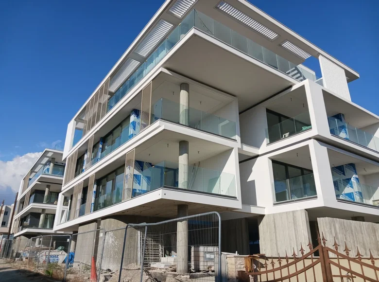 Mieszkanie 2 pokoi 109 m² Demos Agiou Athanasiou, Cypr