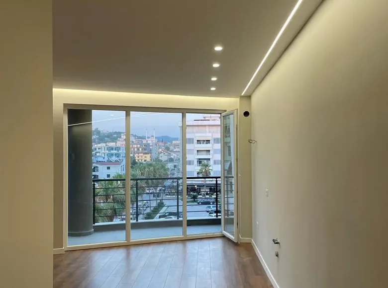 Mieszkanie 2 pokoi 62 m² Durres, Albania