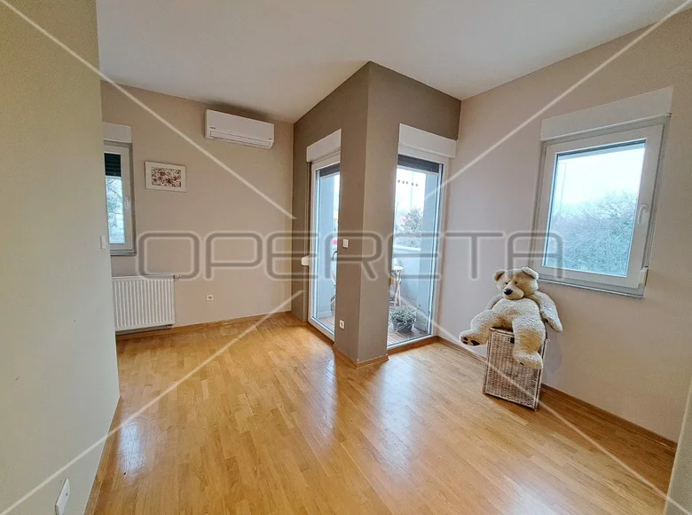 4 room apartment 95 m² Zagreb, Croatia