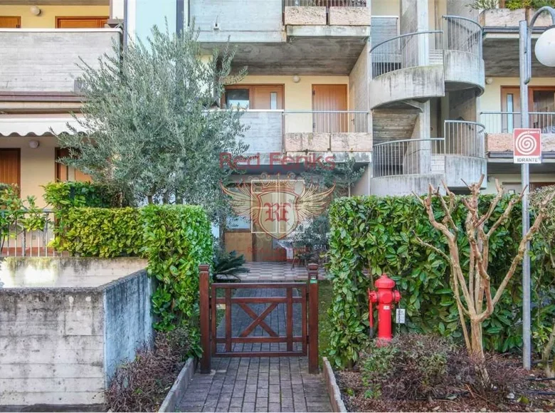 Apartamento 3 habitaciones 95 m² Desenzano del Garda, Italia