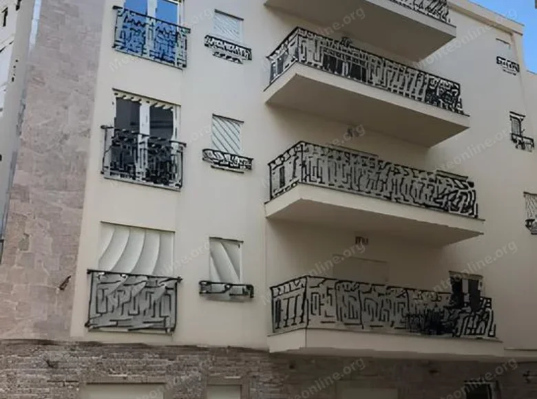 Квартира 1 спальня 74 м² Будва, Черногория
