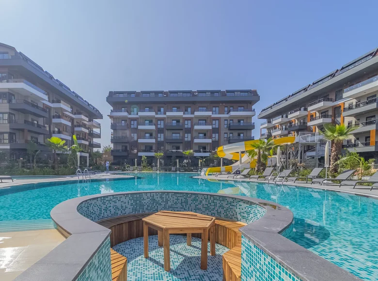 Appartement 4 chambres  Oba, Turquie