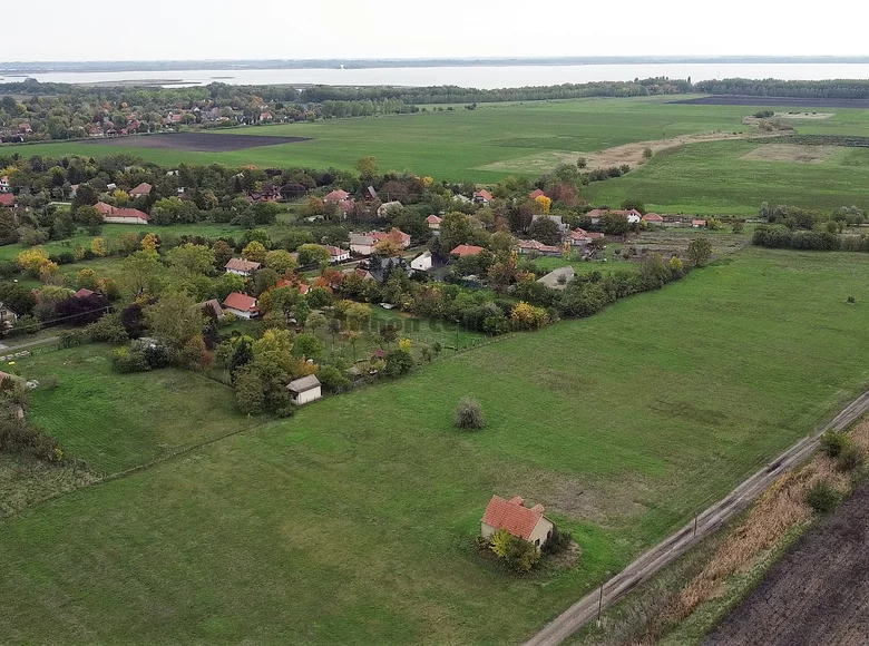 Land 1 214 m² Sarud, Hungary