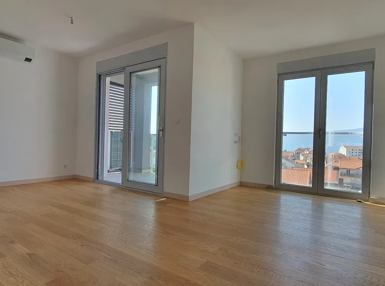 Wohnung 1 Schlafzimmer 36 m² Tivat, Montenegro