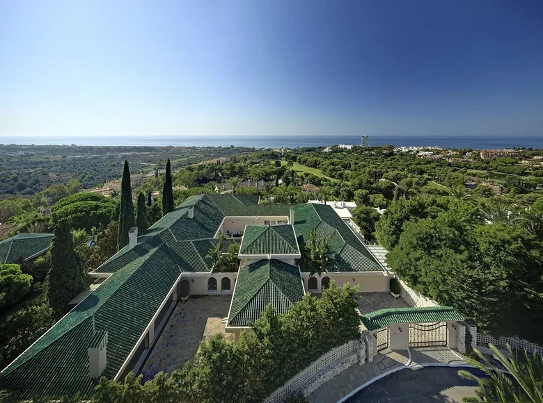 Haus 10 Schlafzimmer 2 600 m² Alhaurin de la Torre, Spanien