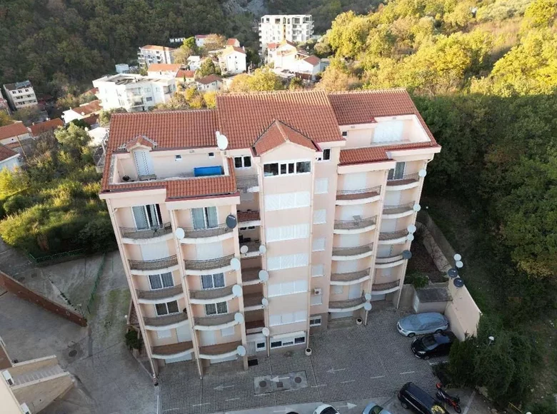 Mieszkanie 2 pokoi 97 m² Rafailovici, Czarnogóra