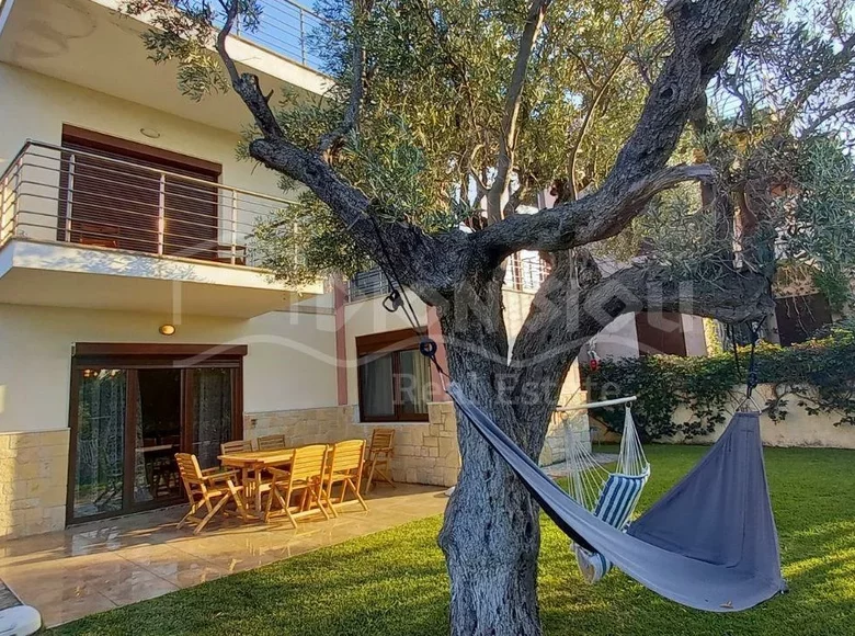 3 bedroom house 173 m² Kriopigi, Greece