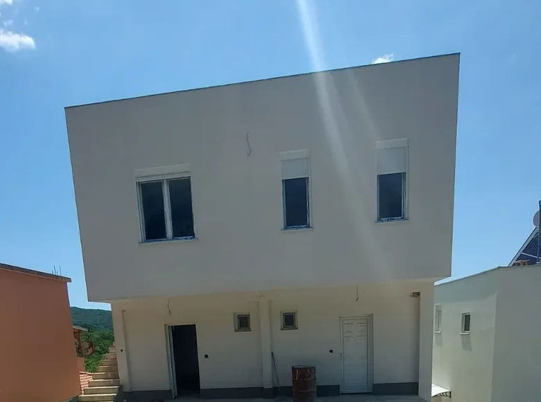 Haus 7 Schlafzimmer 268 m² Kruce, Montenegro