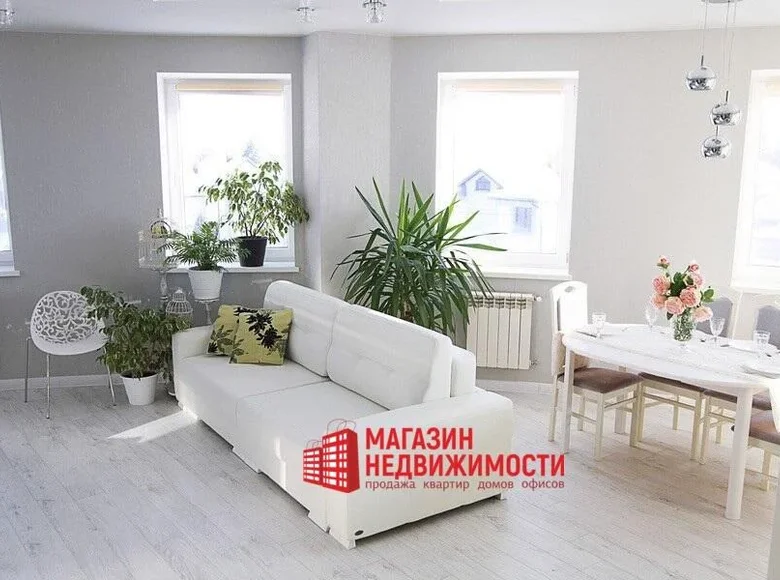 Mieszkanie 3 pokoi 97 m² Grodno, Białoruś