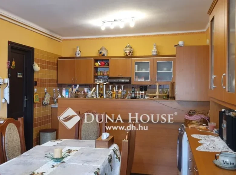 House 150 m² Siklos, Hungary