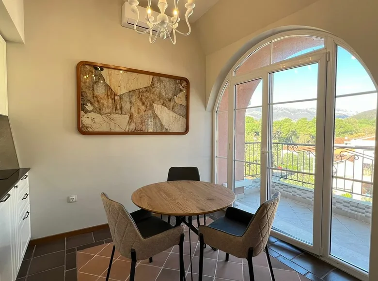 Wohnung 1 Schlafzimmer 49 m² Tivat, Montenegro