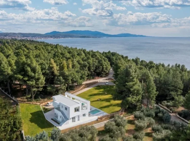 Villa de 4 dormitorios 210 m² Metamorfosi, Grecia