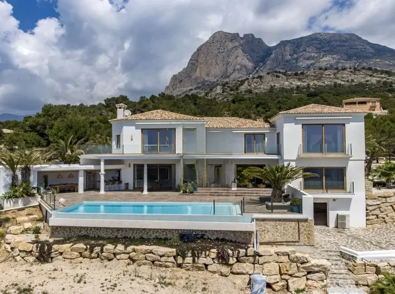 6 bedroom house 724 m² la Vila Joiosa Villajoyosa, Spain