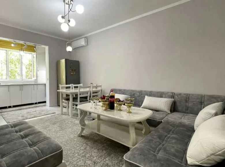 Квартира 1 комната 33 м² Бешкурган, Узбекистан