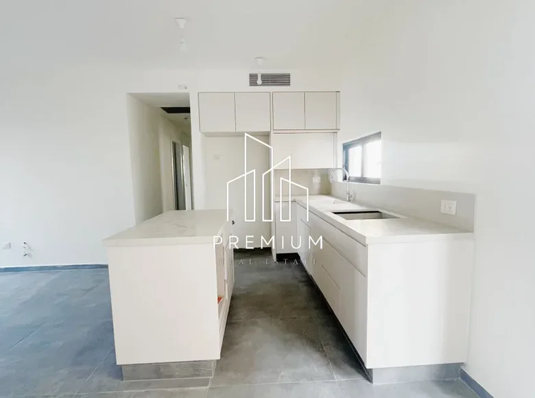 Mieszkanie 4 pokoi 105 m² Tel-Awiw, Izrael