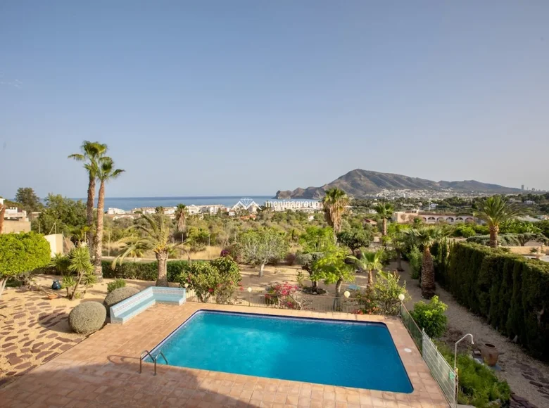 4 bedroom Villa 350 m² Altea, Spain
